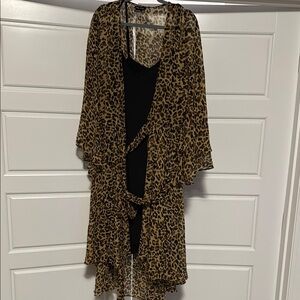 Chic Leopard Print wrap Dress